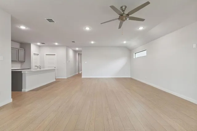 $374,990 | 452 Blackwater Trail, Waxahachie, TX 75165