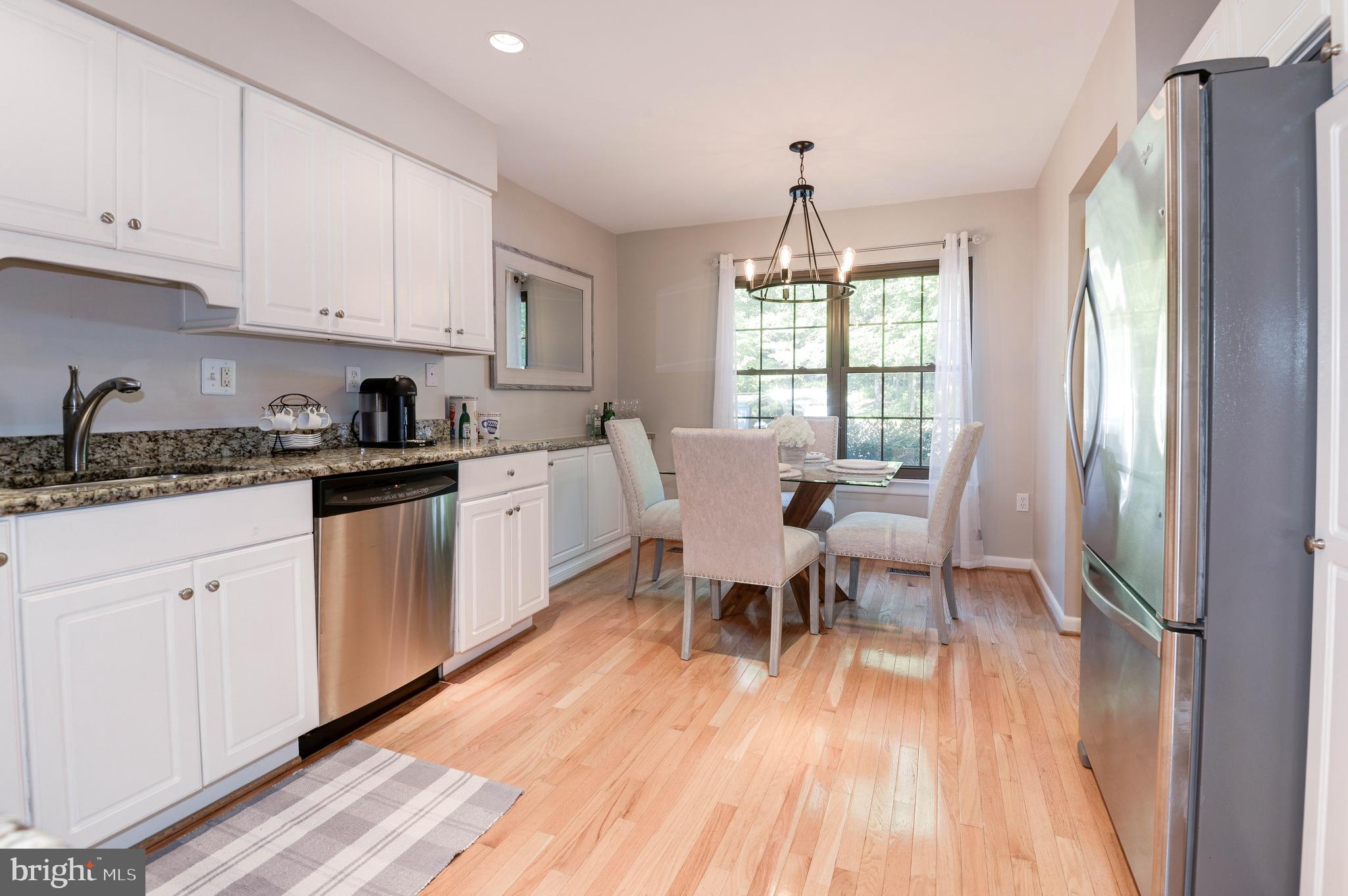 2024 Headlands Circle Reston, VA 20191 - Photo 11 of 50