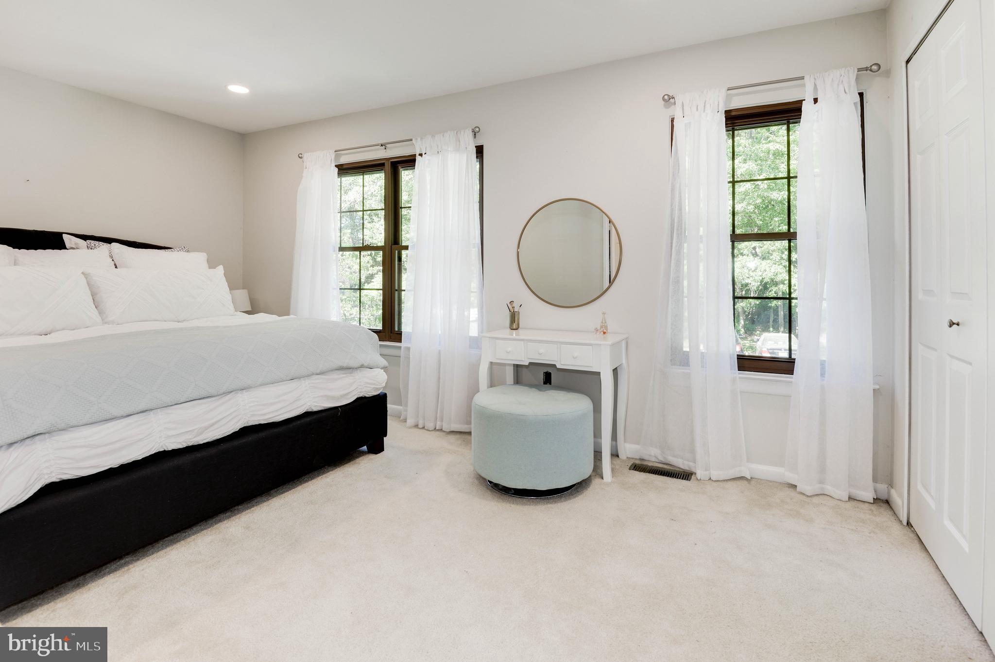 2024 Headlands Circle Reston, VA 20191 - Photo 15 of 50