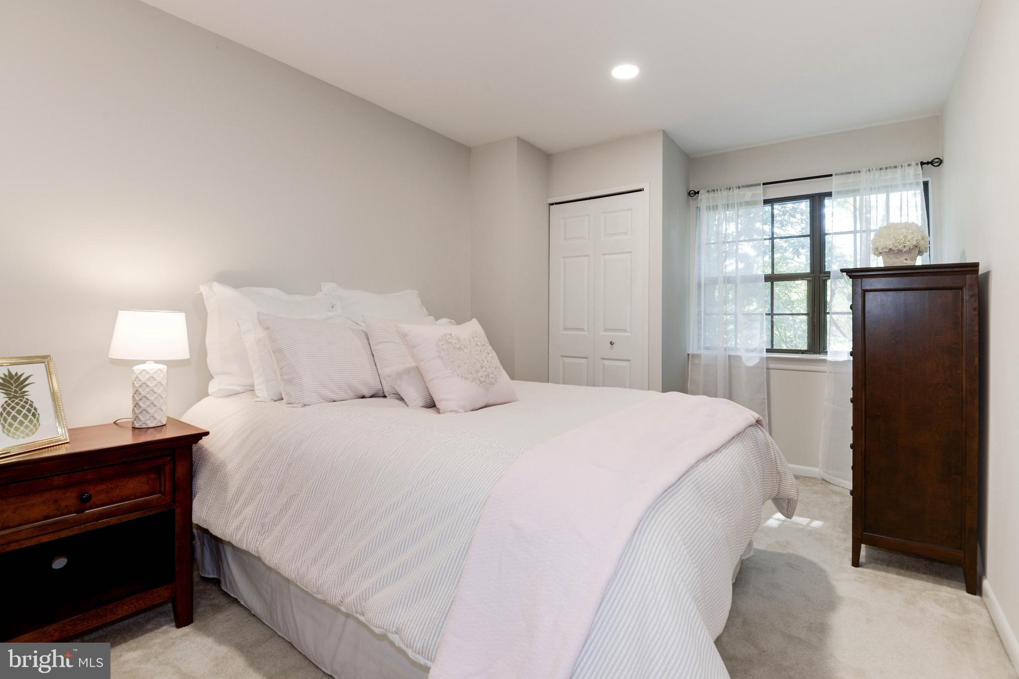 2024 Headlands Circle Reston, VA 20191 - Photo 19 of 50