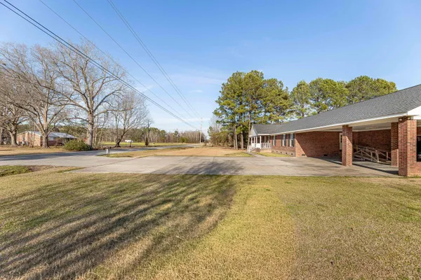 $399,000 | 993 Pickett Level Road, Elloree, SC 29047