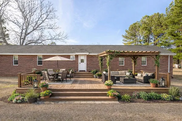 $399,000 | 993 Pickett Level Road, Elloree, SC 29047