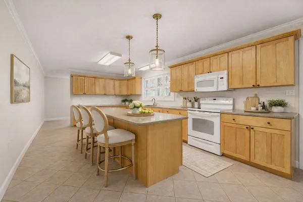 $399,000 | 993 Pickett Level Road, Elloree, SC 29047