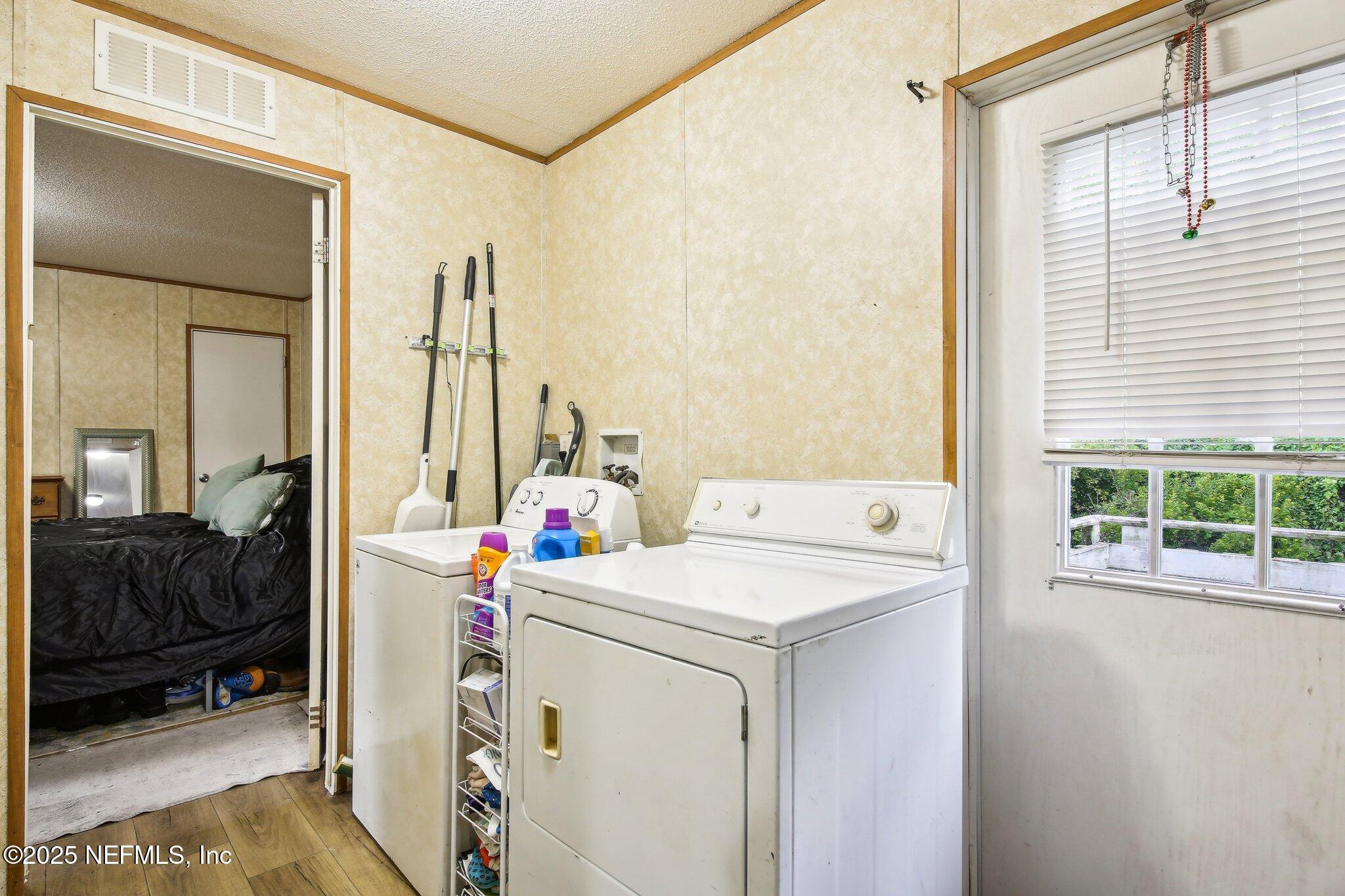 14331 Lyle Road Jacksonville, FL 32218 - Photo 15 of 24 17-web-or-mls-Lyle Rd-2205-017