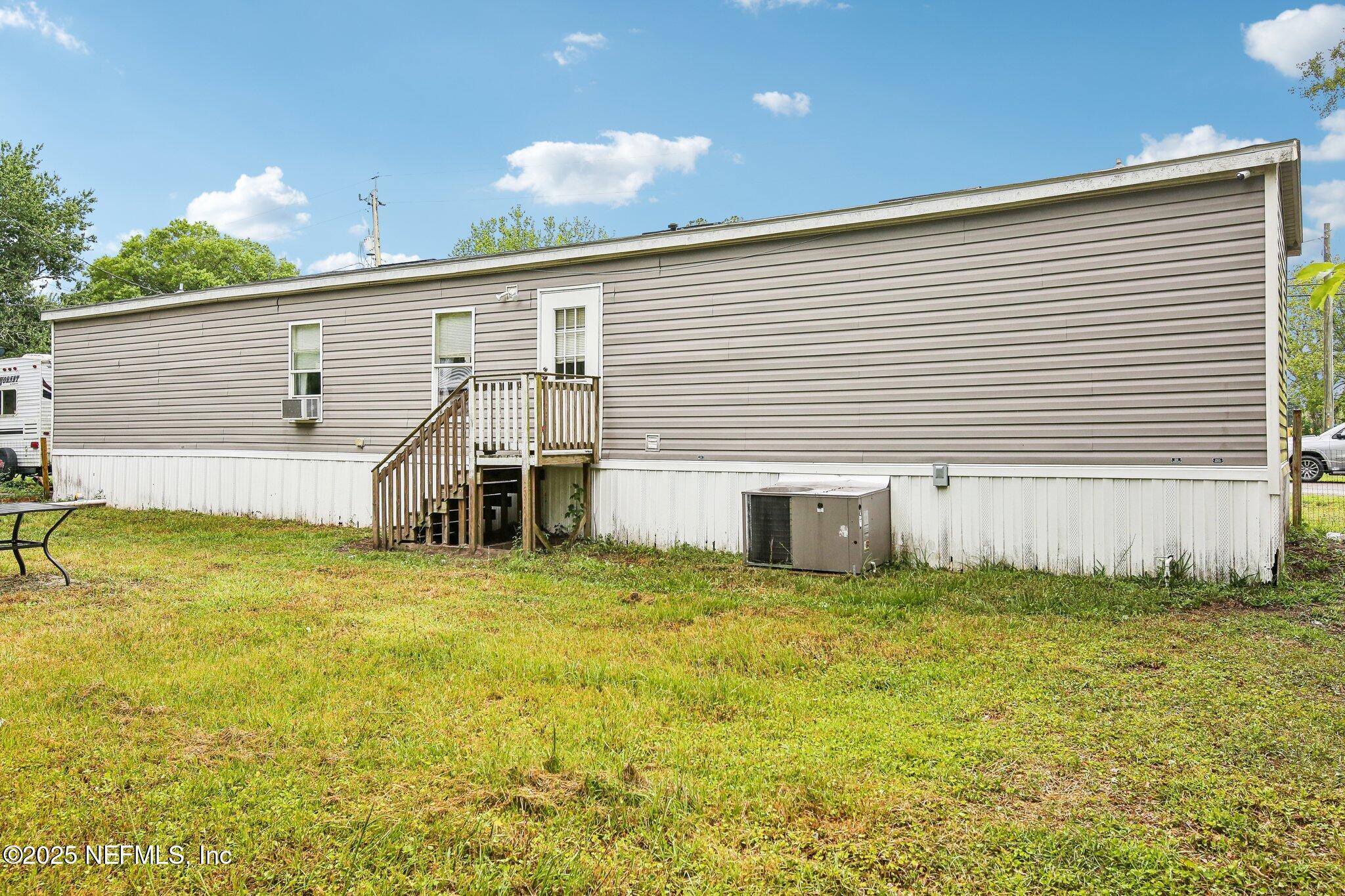 14331 Lyle Road Jacksonville, FL 32218 - Photo 20 of 24 23-web-or-mls-Lyle Rd-2205-023
