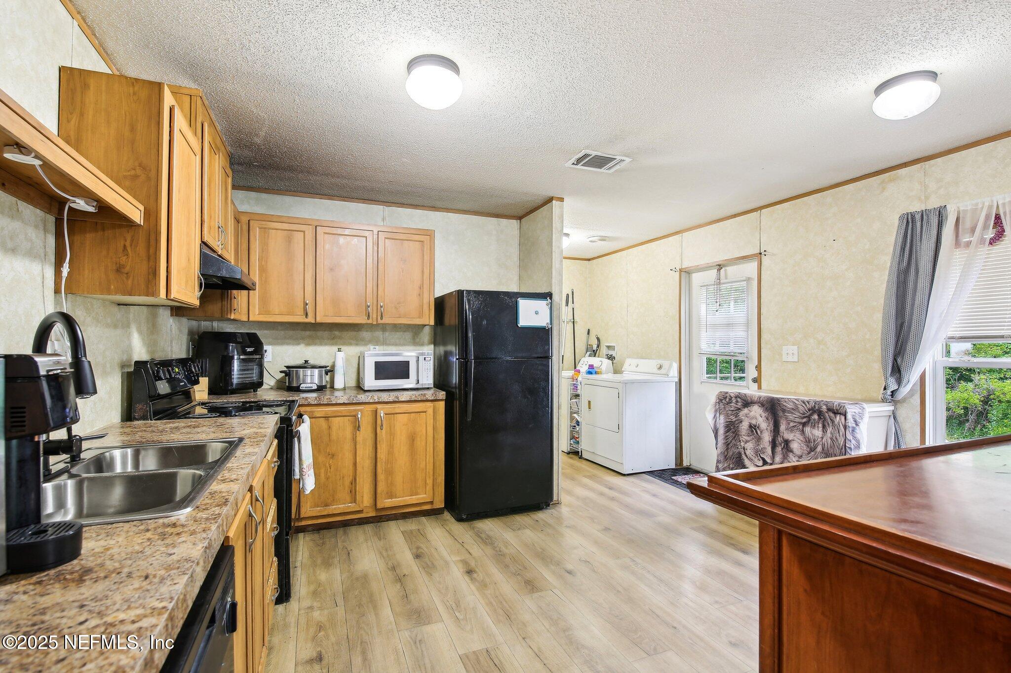 14331 Lyle Road Jacksonville, FL 32218 - Photo 10 of 24 11-web-or-mls-Lyle Rd-2205-011