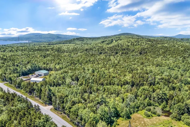 $249,000 | 381 Atlantic Highway, Northport, ME 04849