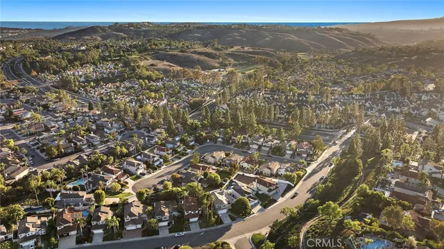 $1,895,000 | 10 Serenity Lane, Laguna Niguel, CA 92677