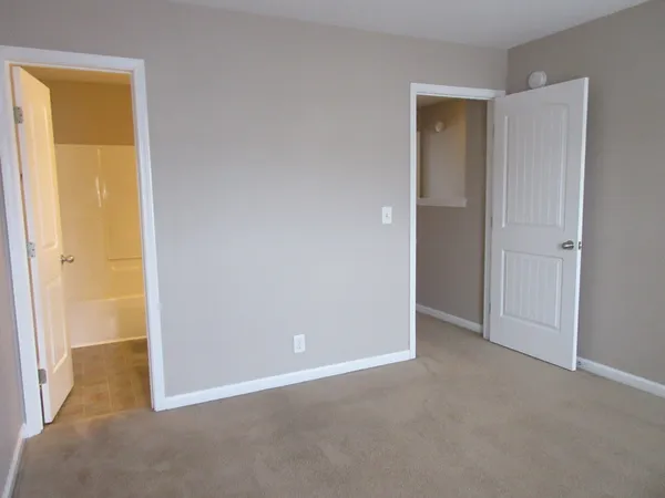 $1,265 | 341 Sam Houston Circle, Clarksville, TN 37040