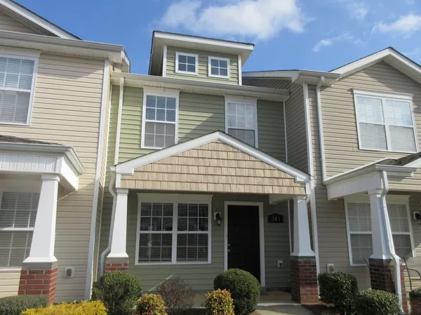 $1,265 | 341 Sam Houston Circle, Clarksville, TN 37040