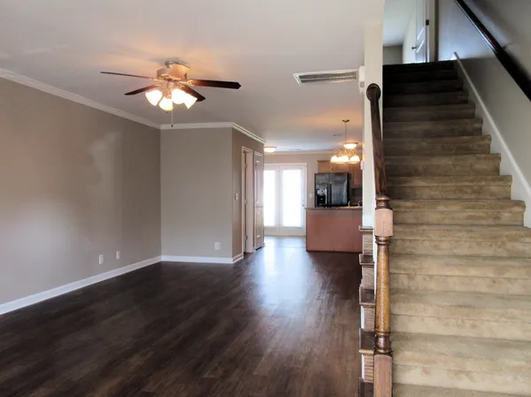 $1,265 | 341 Sam Houston Circle, Clarksville, TN 37040