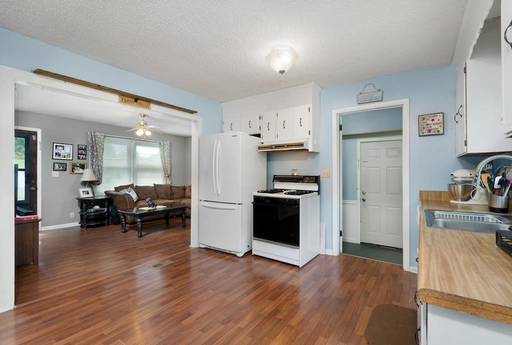 102 Valley Drive Springfield, TN 37172 - Photo 9 of 24 Gallery Image 9