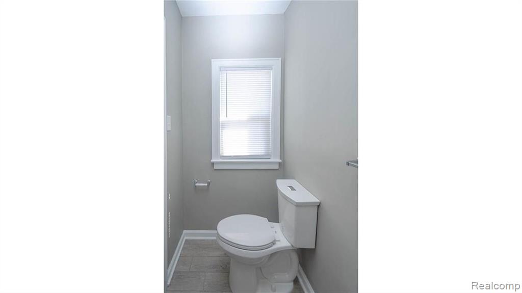 20203 Stratford Road Detroit, MI 48221 - Photo 14 of 16
