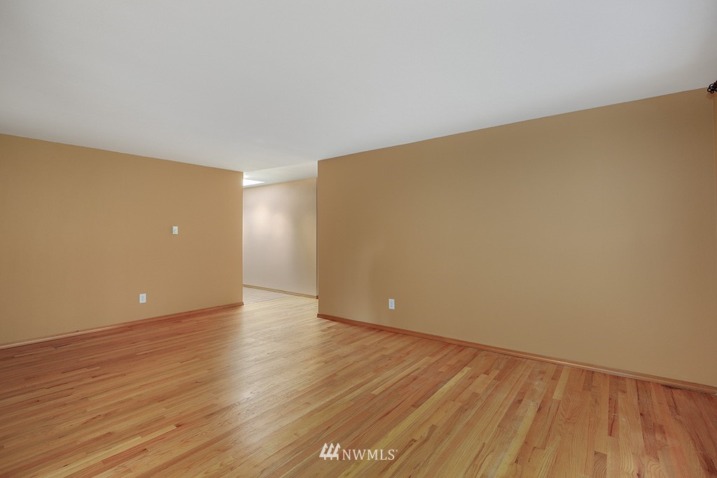 12711 Alexander Road Everett, WA 98204 - Photo 15 of 25 Gallery Image 15