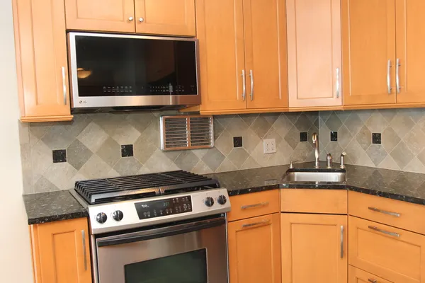 $2,950 | 400 East Randolph Street, Unit 3405, Chicago, IL 60601