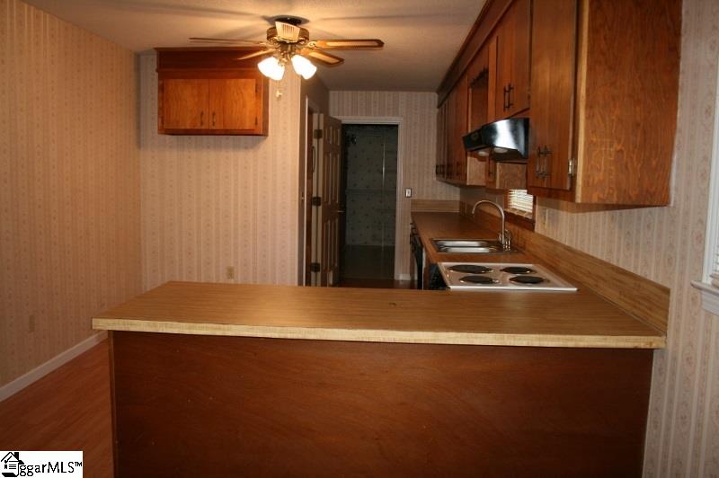 573 Red Hill Road Pickens, SC 29671 - Photo 16 of 18