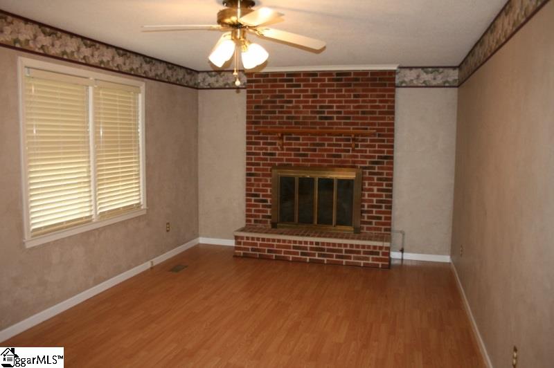 573 Red Hill Road Pickens, SC 29671 - Photo 9 of 18