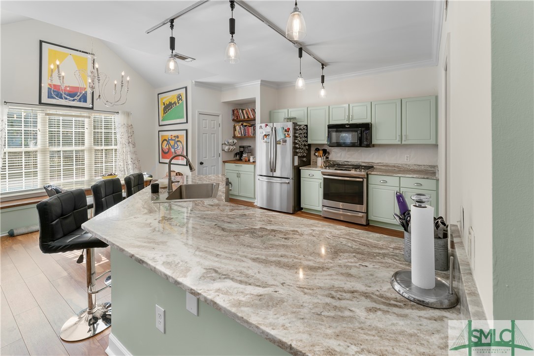 214 Olde Towne Road Savannah, GA 31410 - Photo 14 of 31 Gallery Image 14