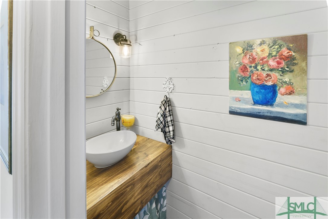 214 Olde Towne Road Savannah, GA 31410 - Photo 17 of 31 Gallery Image 17