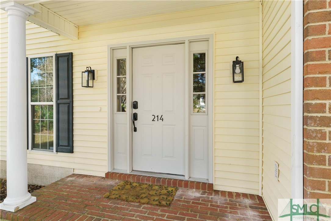 214 Olde Towne Road Savannah, GA 31410 - Photo 2 of 31 Gallery Image 2