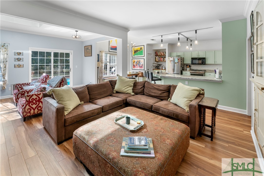 214 Olde Towne Road Savannah, GA 31410 - Photo 10 of 31 Gallery Image 10