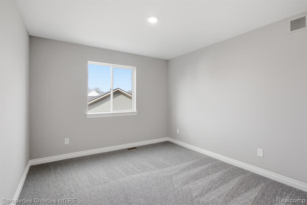 23397 Crescent Ridge Drive New Boston, MI 48164 - Photo 20 of 28
