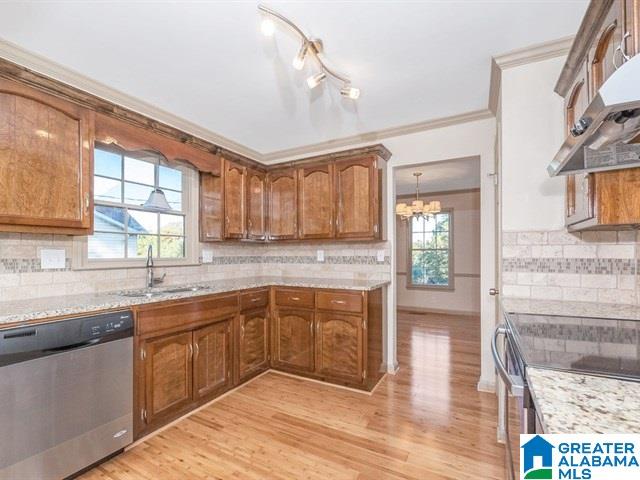 605 Sunhill Road Northwest Birmingham, AL 35215 - Photo 7 of 26