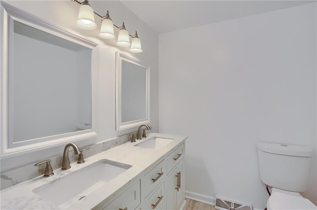 227 Country Club Road Washington, PA 15301 - Photo 14 of 32 Gallery Image 14