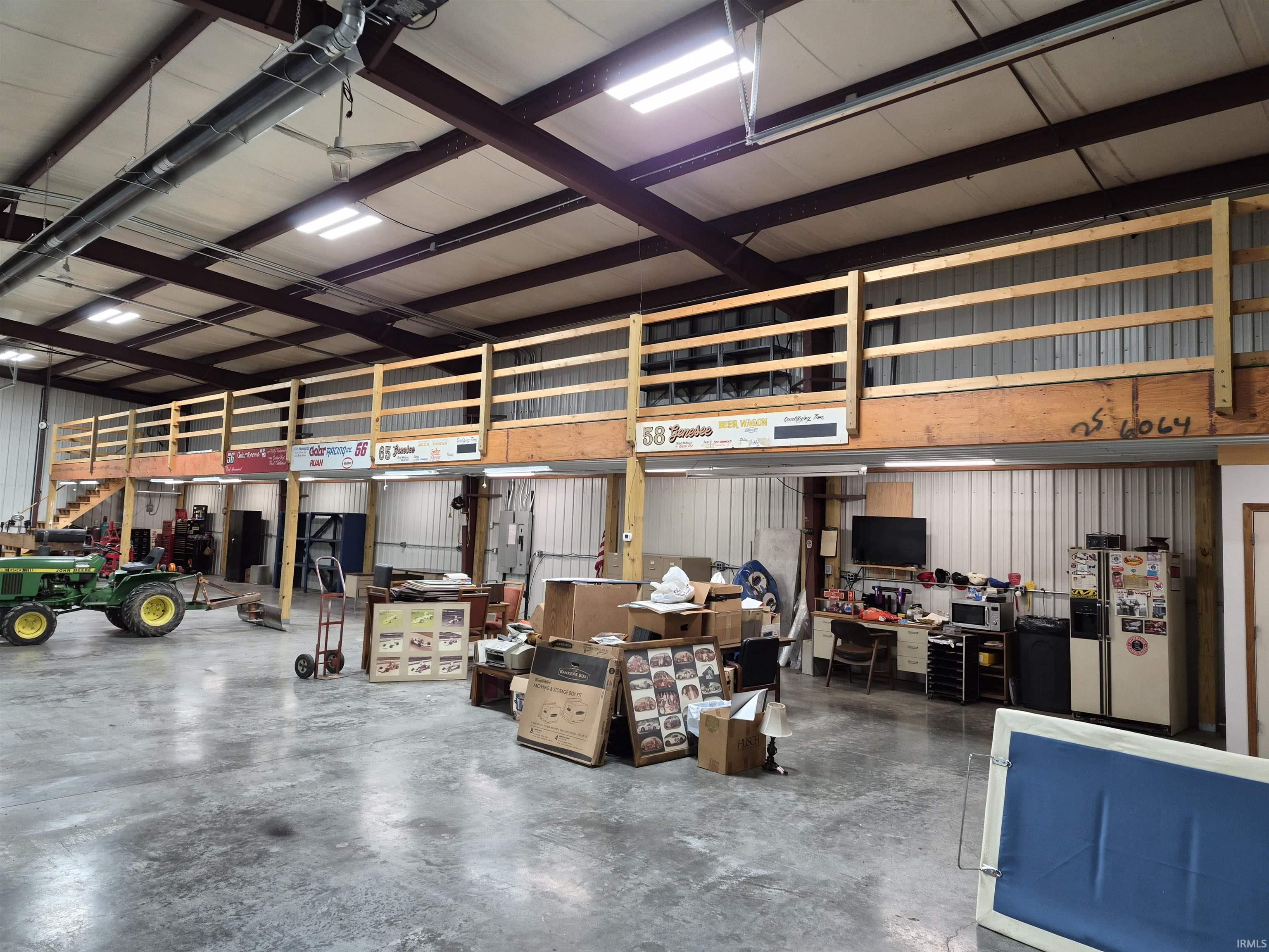 7821 North Fox Hollow Road Bloomington, IN 47408 - Photo 35 of 36