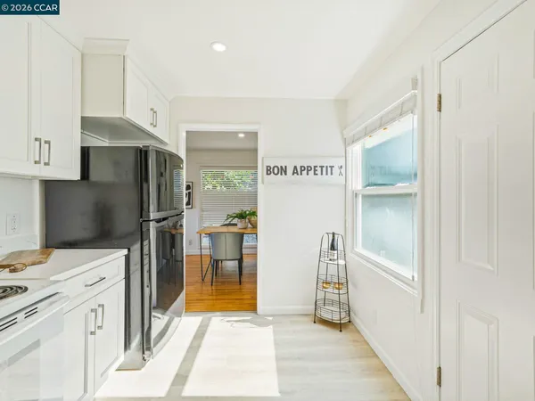 $1,770,000 | 9 Clotilda Court, Mill Valley, CA 94941