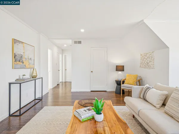 $1,770,000 | 9 Clotilda Court, Mill Valley, CA 94941