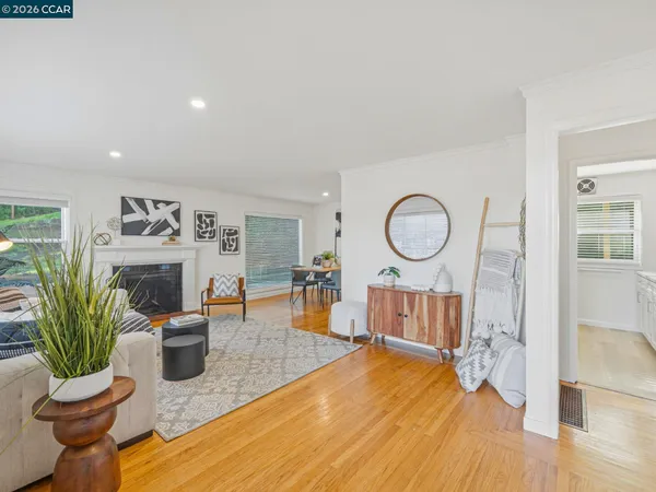 $1,770,000 | 9 Clotilda Court, Mill Valley, CA 94941