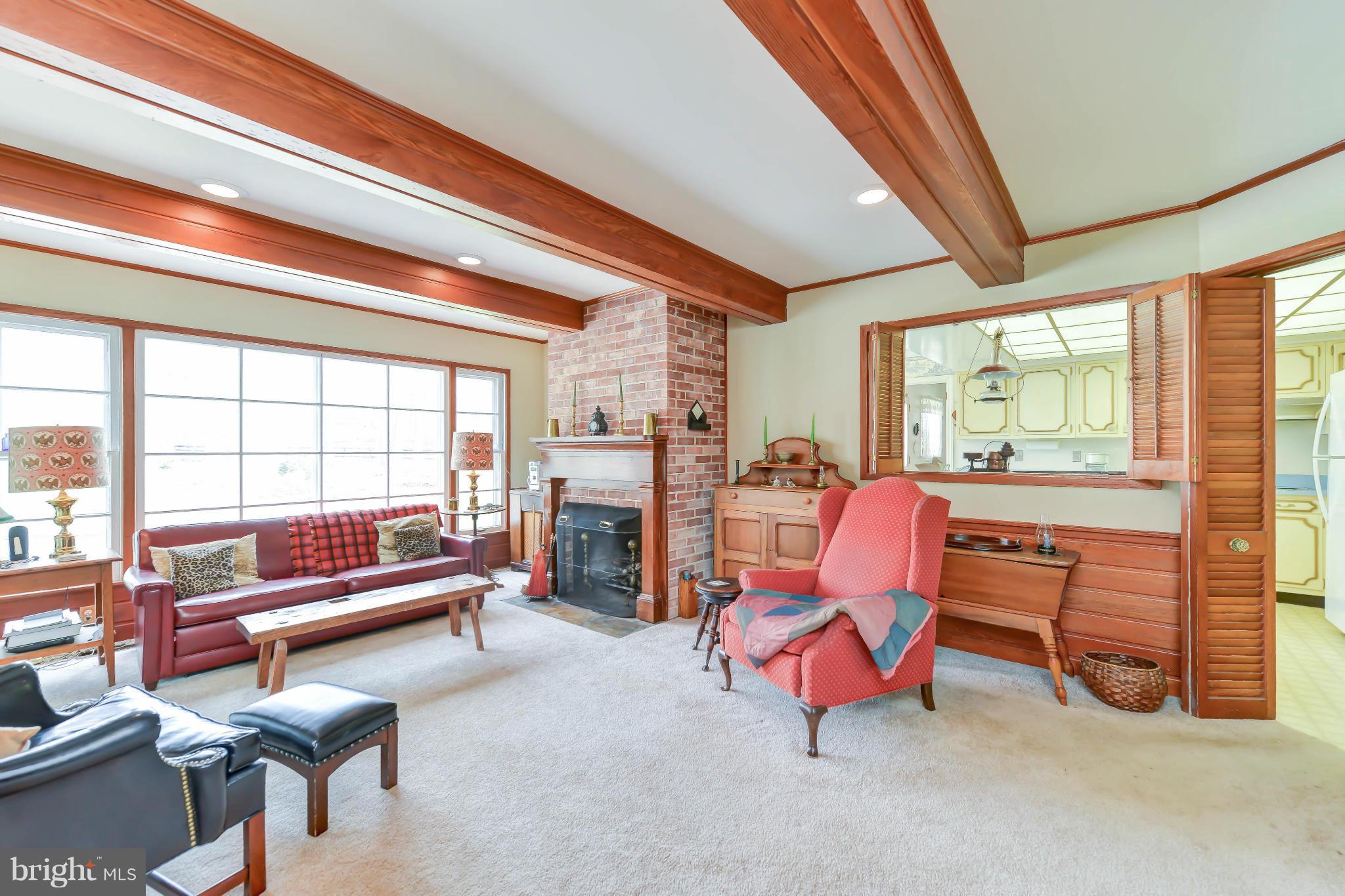 6505 Stallion Road Clifton, VA 20124 - Photo 11 of 30 Family Room