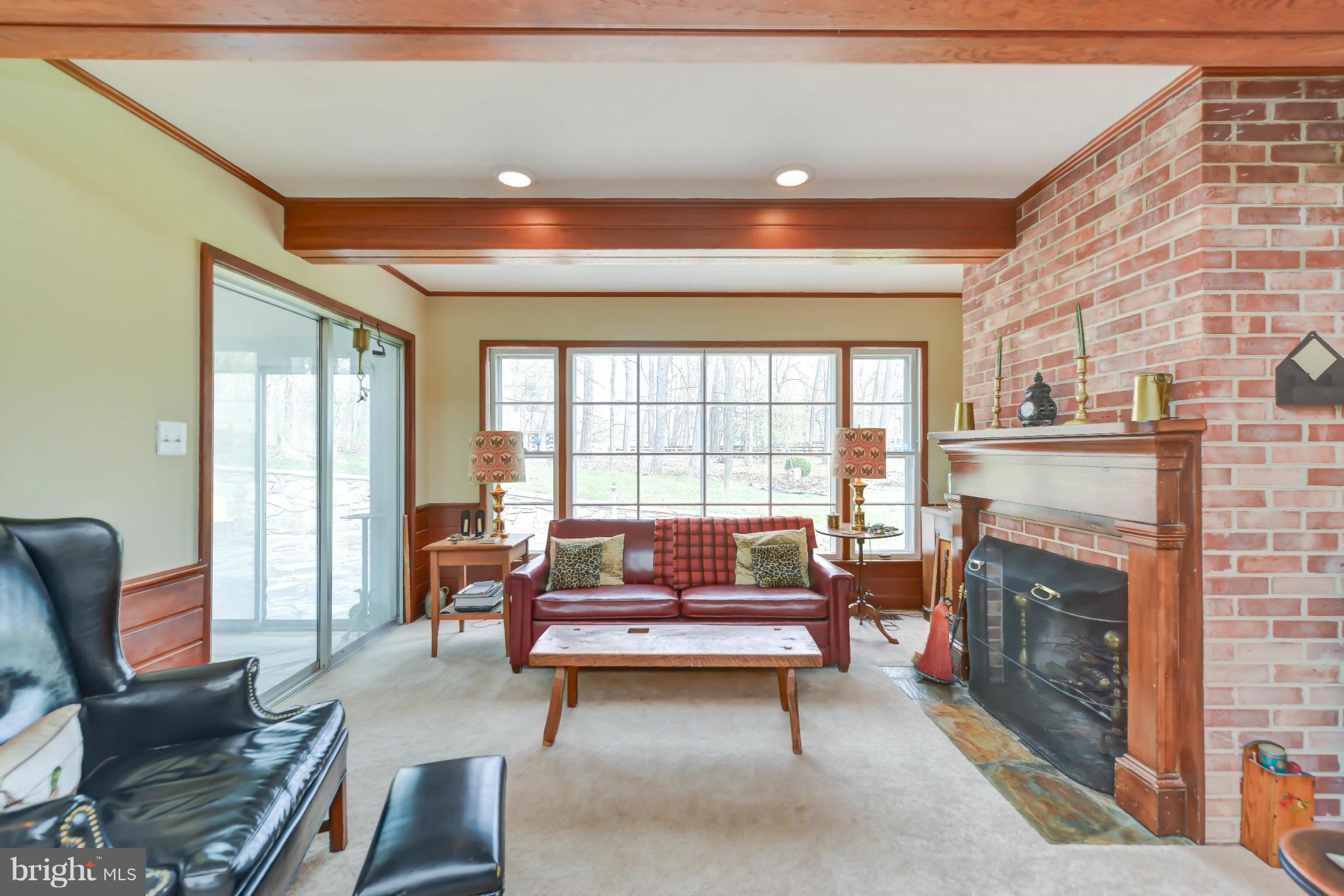 6505 Stallion Road Clifton, VA 20124 - Photo 12 of 30 Family Room