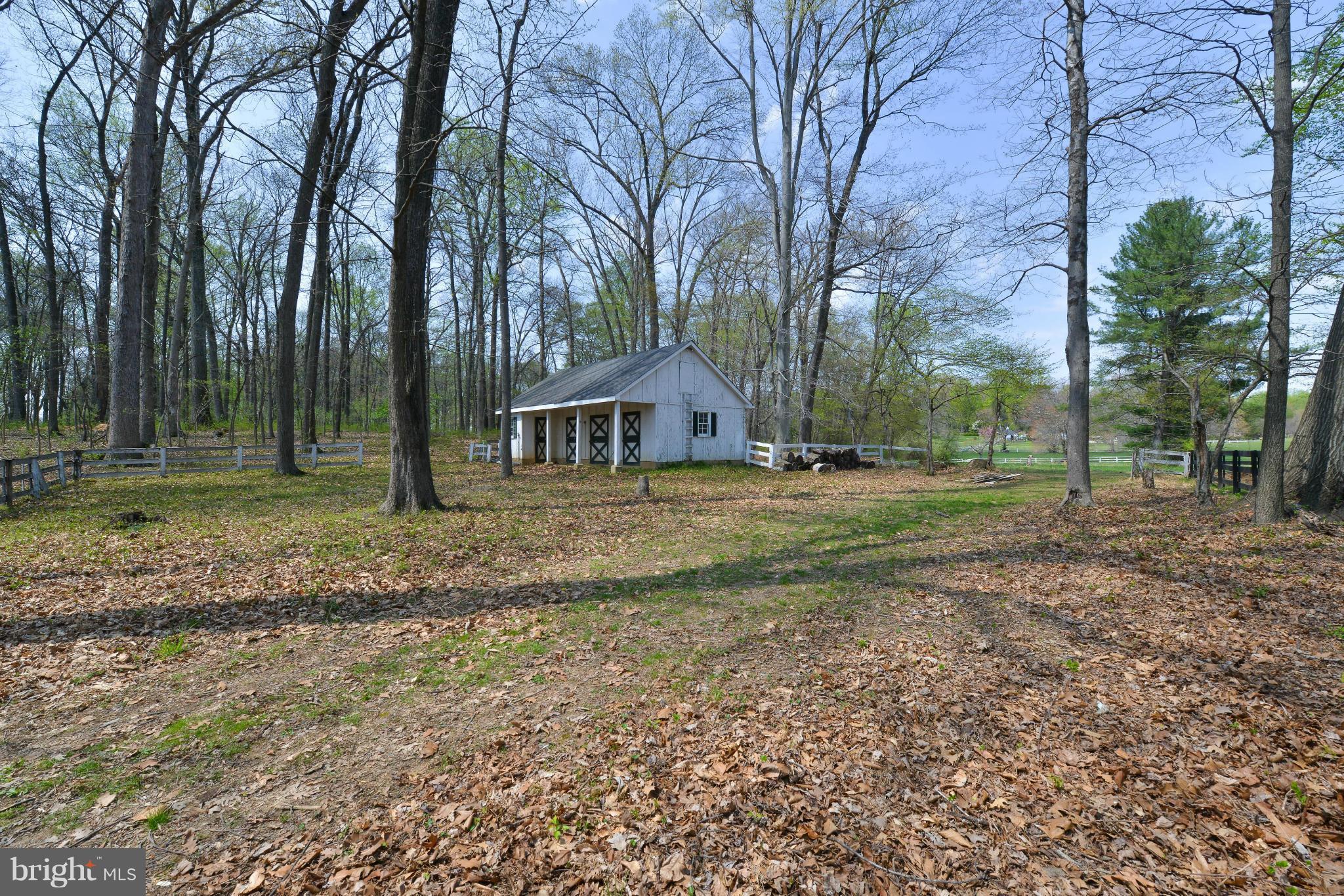 6505 Stallion Road Clifton, VA 20124 - Photo 28 of 30 Exterior (Rear)