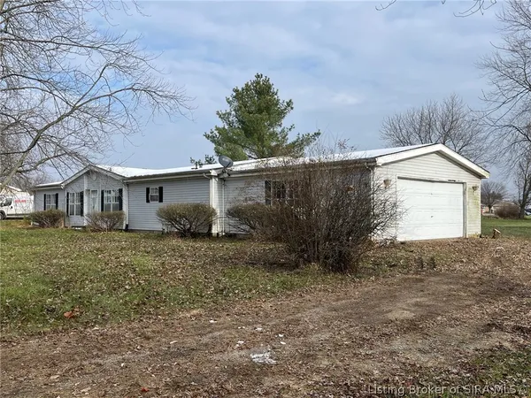 $129,900 | 1011 South Shook Street, Osgood, IN 47037
