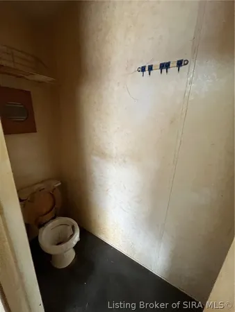 $129,900 | 1011 South Shook Street, Osgood, IN 47037