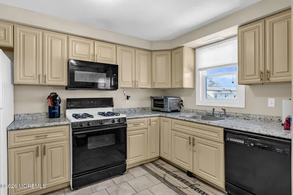 $3,000 | 403 14th Avenue, Unit B, Belmar, NJ 07719