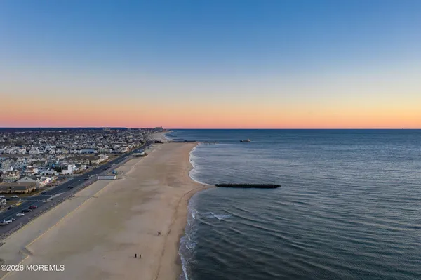 $3,000 | 403 14th Avenue, Unit B, Belmar, NJ 07719