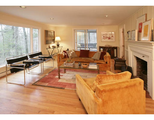 63 Stratford Road Needham, MA 02492 - Photo 2 of 2