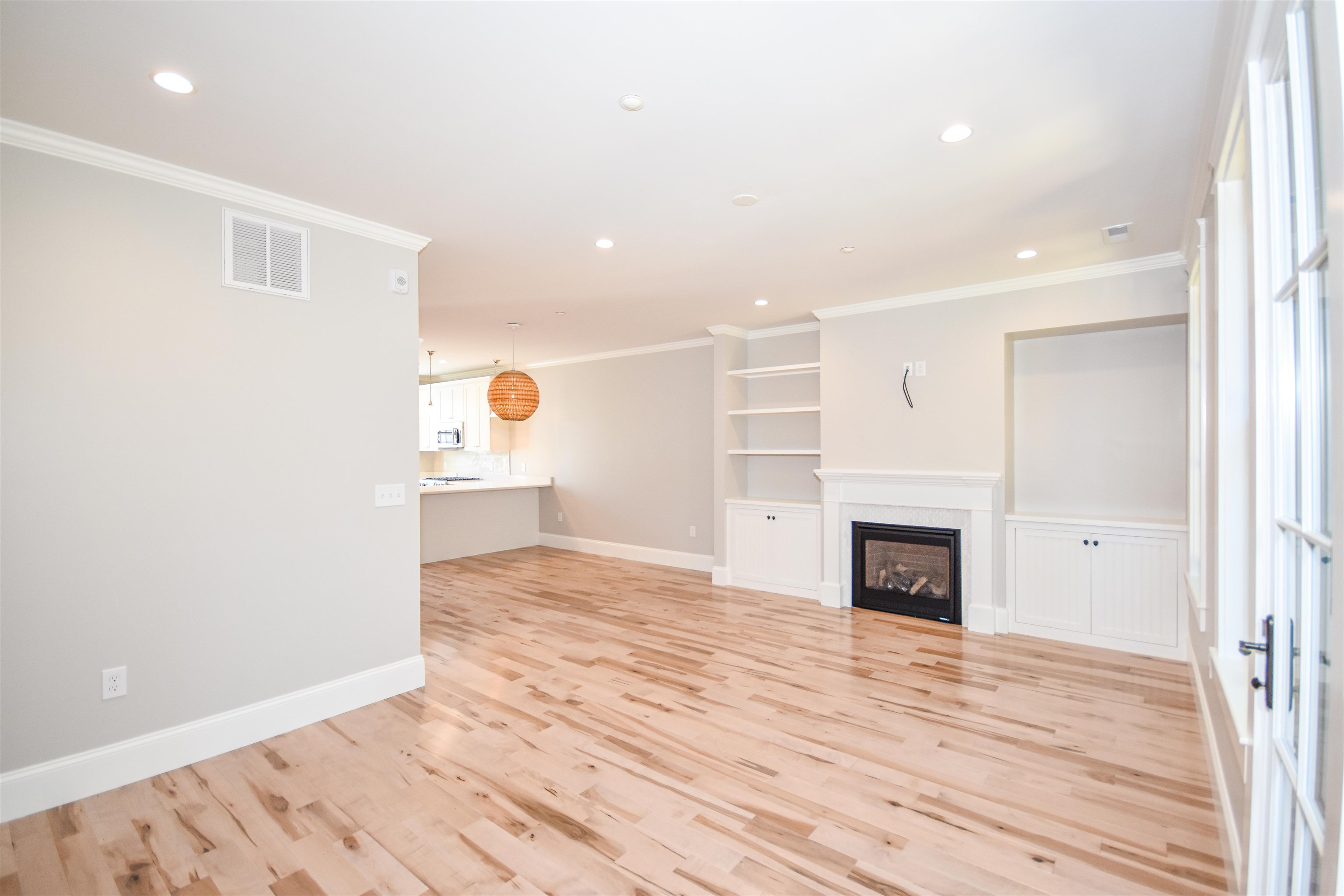 29 Franklin Street Exeter, NH 03833 - Photo 7 of 34 Gallery Image 7