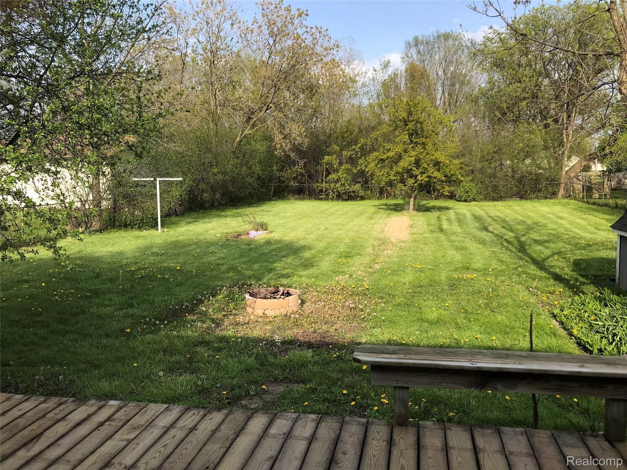 BackYard - Deck