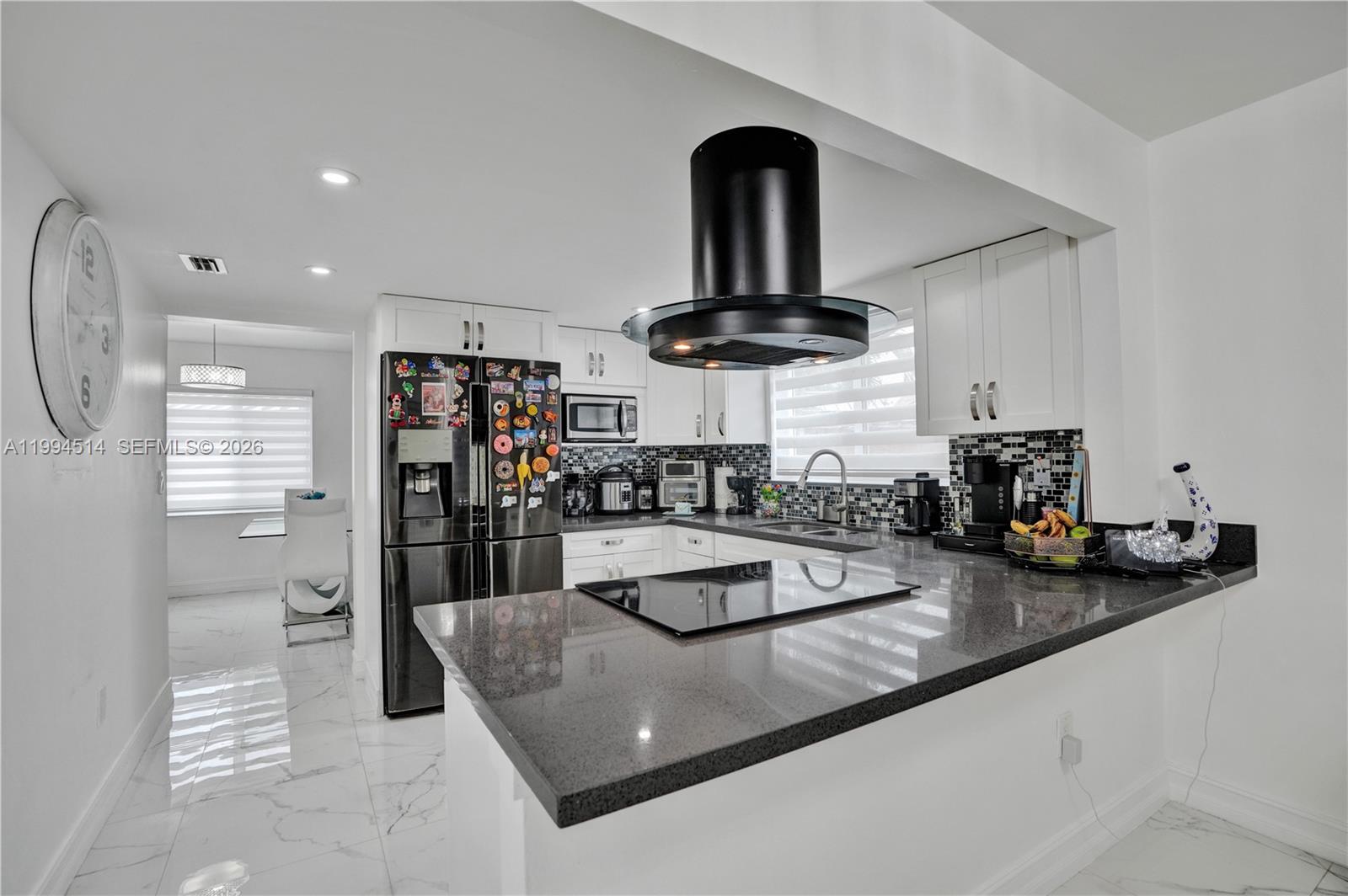 15463 Southwest 57th Street Miami, FL 33193 - Photo 4 of 12