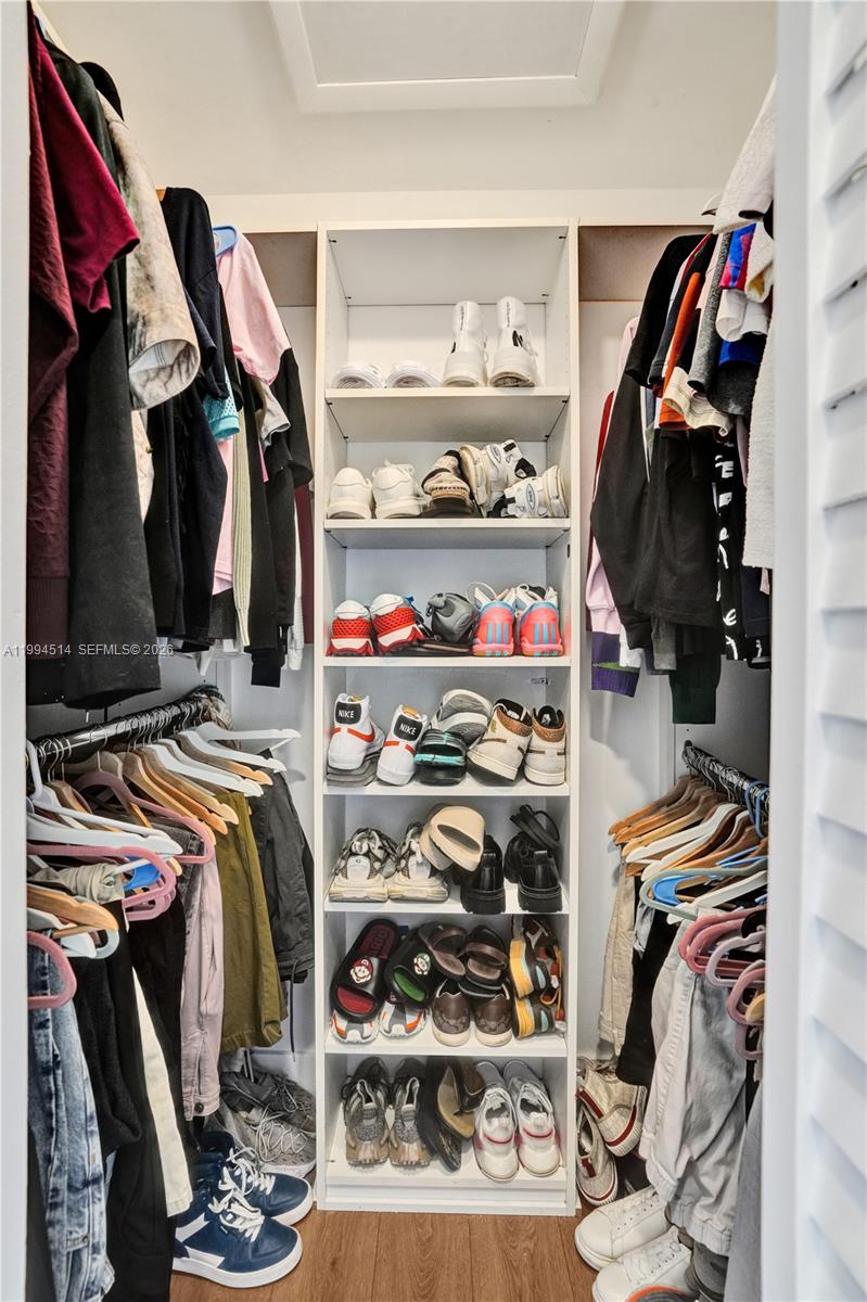 15463 Southwest 57th Street Miami, FL 33193 - Photo 7 of 12 1 of 2 walk-in closets in Primary