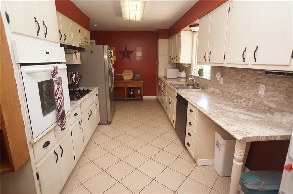 24098 Pocket Road Batesville, IN 47006 - Photo 4 of 12