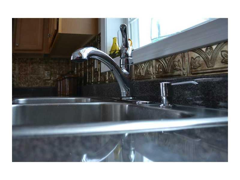 72 Standish Neck Road Standish, ME 04084 - Photo 9 of 22 Kitchen.