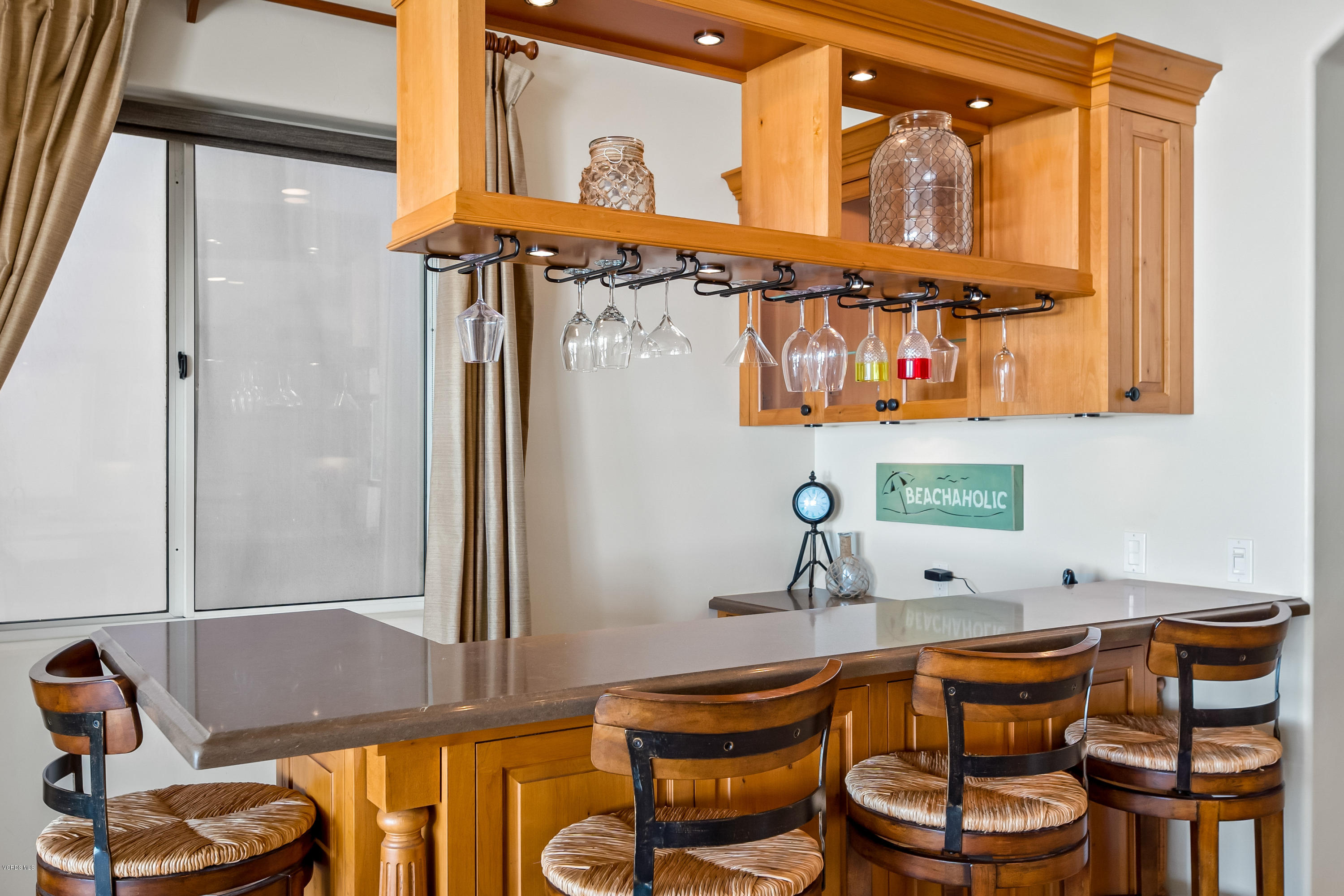 1061 Mandalay Beach Road Oxnard, CA 93035 - Photo 18 of 38 1061 Mandalay Beach Road mls--16