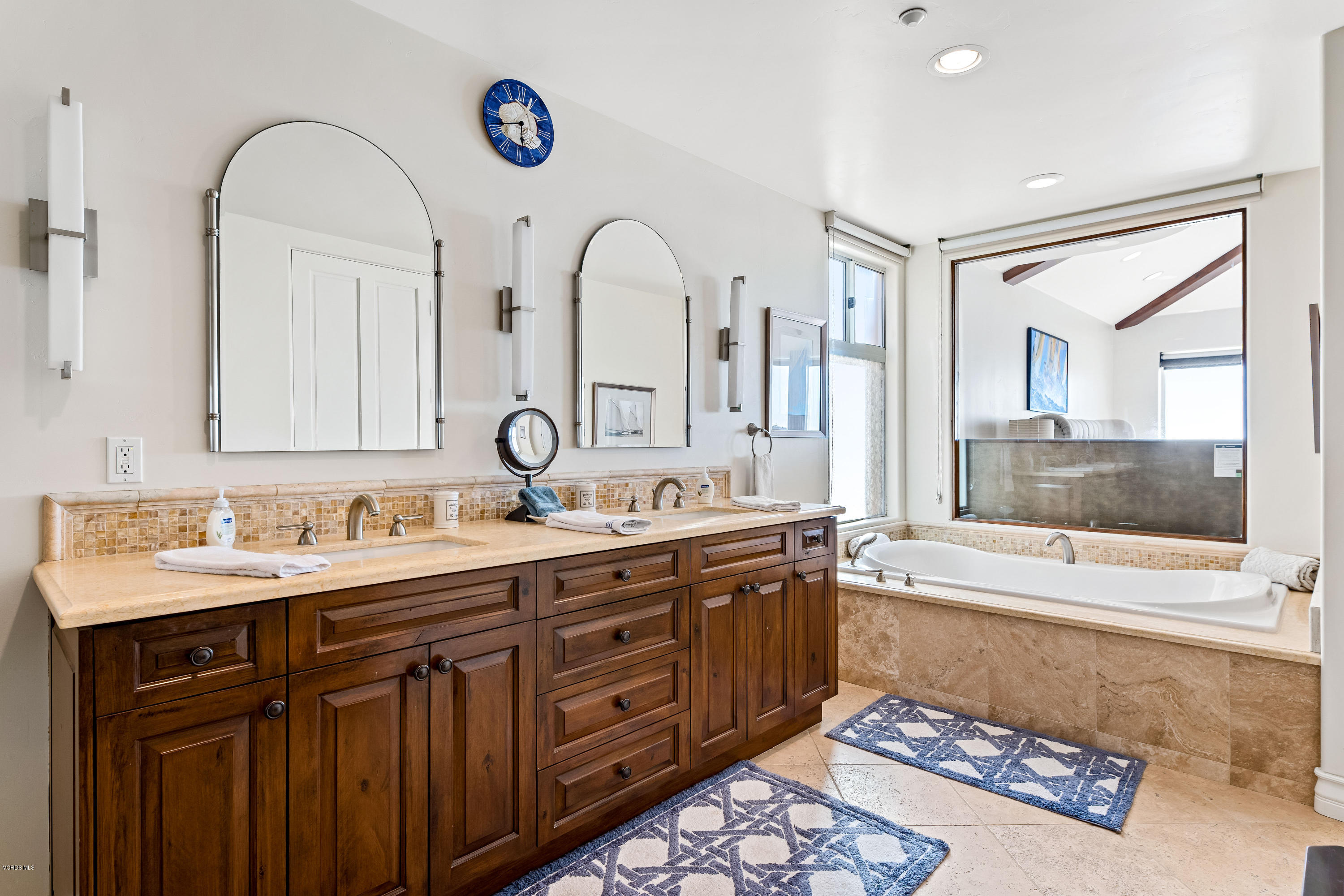 1061 Mandalay Beach Road Oxnard, CA 93035 - Photo 23 of 38 1061 Mandalay Beach Road mls--34