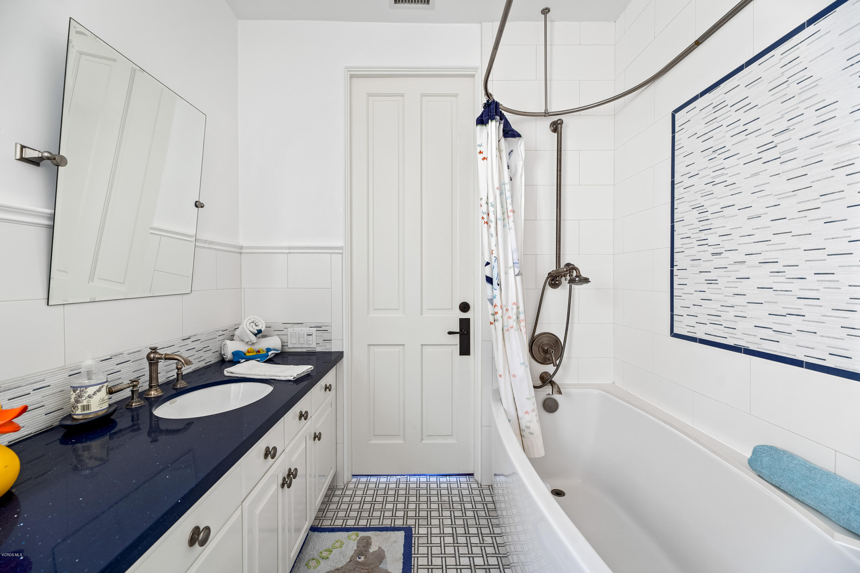 1061 Mandalay Beach Road Oxnard, CA 93035 - Photo 25 of 38 1061 Mandalay Beach Road mls--37