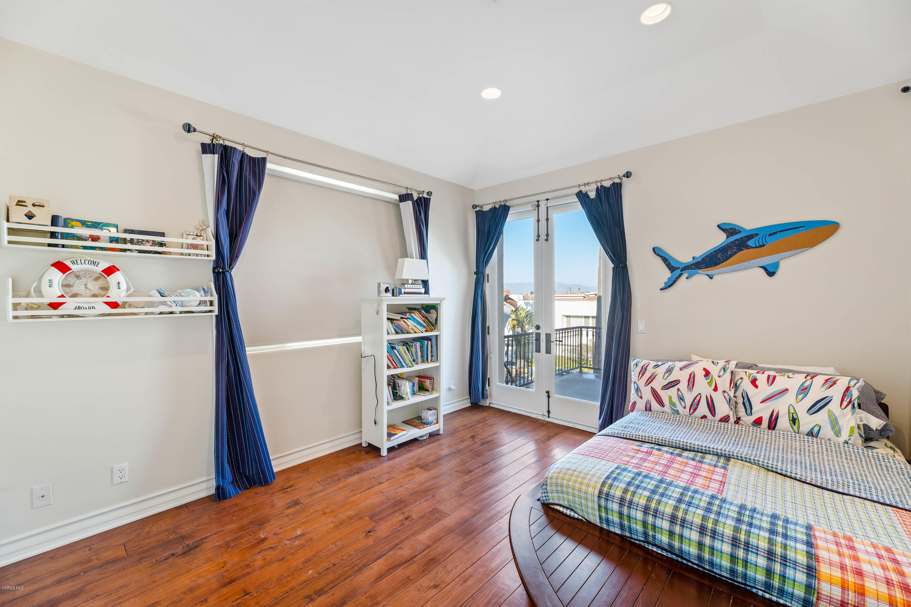 1061 Mandalay Beach Road Oxnard, CA 93035 - Photo 26 of 38 1061 Mandalay Beach Road mls--36